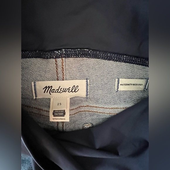 NWOT Madewell Maternity Over-the-Belly Kick Out Crop Jeans in Oneida Wash - 25 - Picture 8 of 9